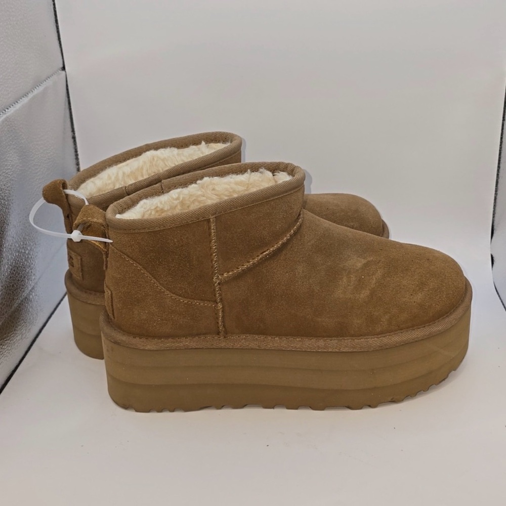 Gently Used Classic Ultra Mini Platform Color Chesnut Size 36